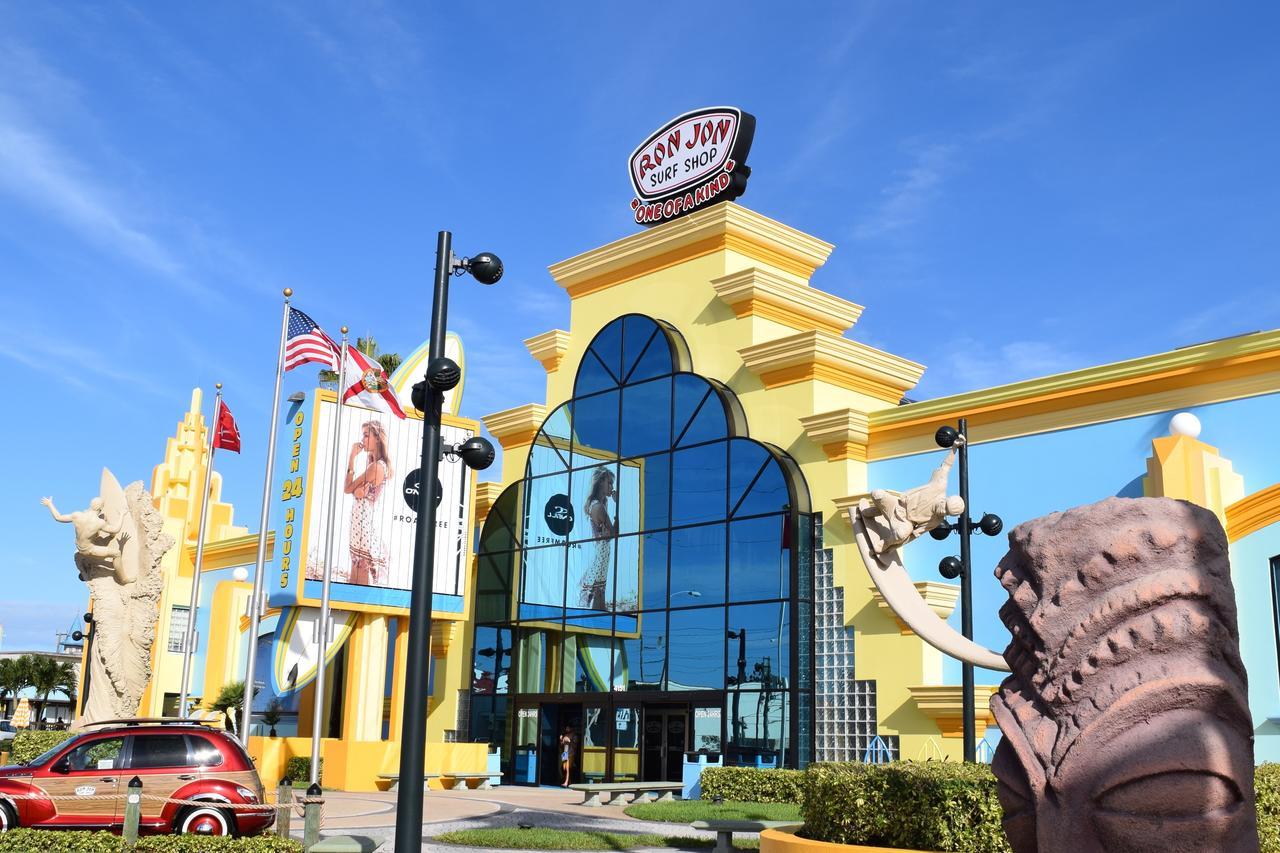 Cocoa Beach Towers Exterior photo